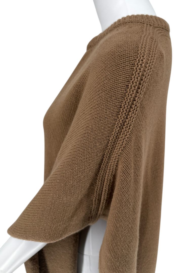 Valentino Knit Poncho with Chain Detail – XS – New with Tags