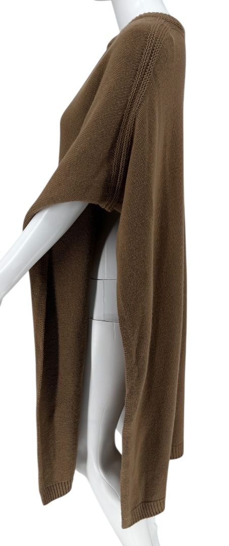 Valentino Knit Poncho with Chain Detail – XS – New with Tags