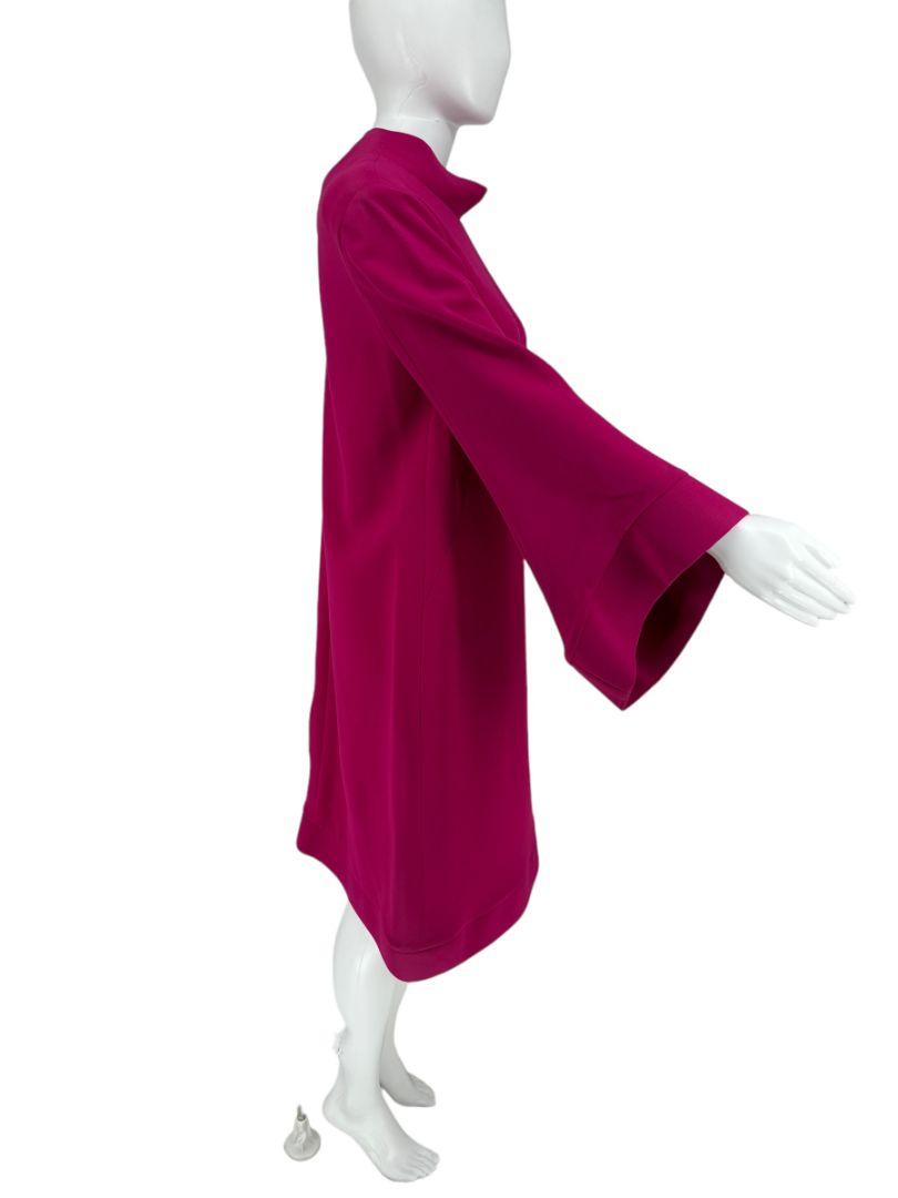 Pamella Roland Magenta Long Sleeve Shift Dress with Sculpted Cuff – Large