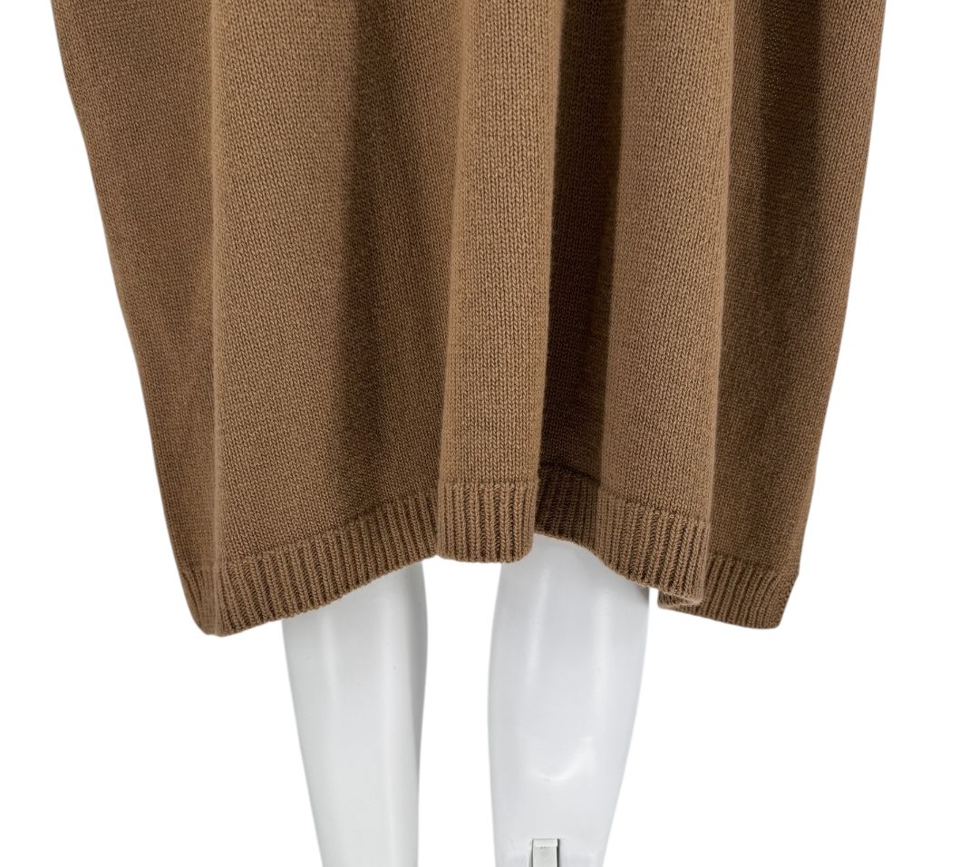 Valentino Knit Poncho with Chain Detail – XS – New with Tags