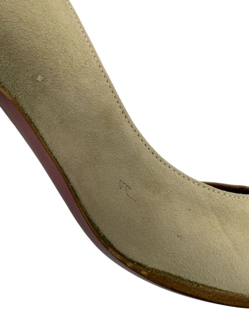 Gucci Nude Suede Kitten Heel Pumps – Size 6