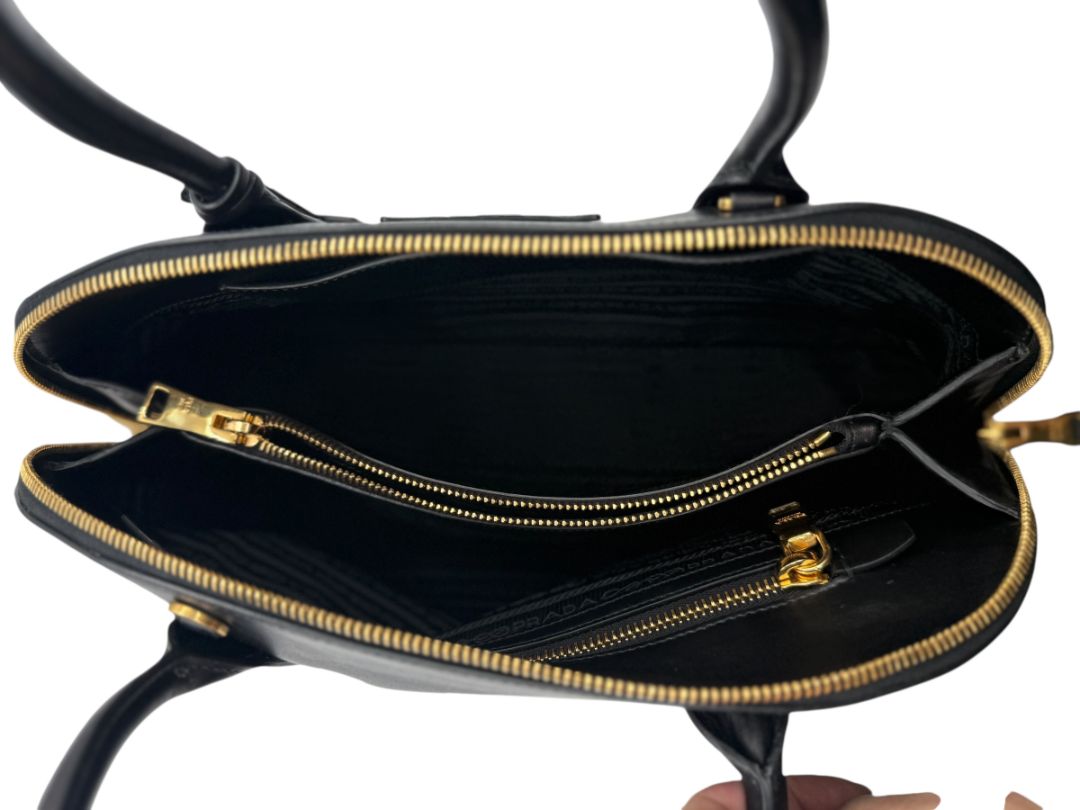 Prada F/W 2018 City Calfskin Mirage Promenade Tote Black