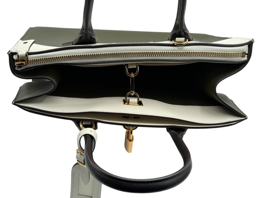 Louis Vuitton White/Green Leather City Steamer MM Bag