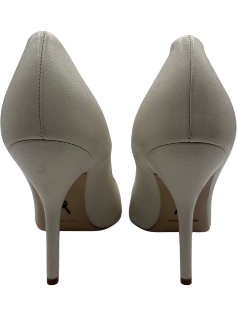 Paul Andrew Ivory Leather Scallop Pumps - Size 39