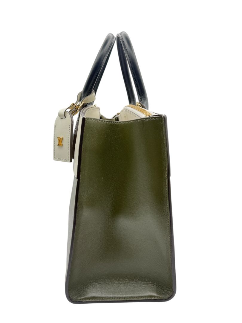 Louis Vuitton White/Green Leather City Steamer MM Bag