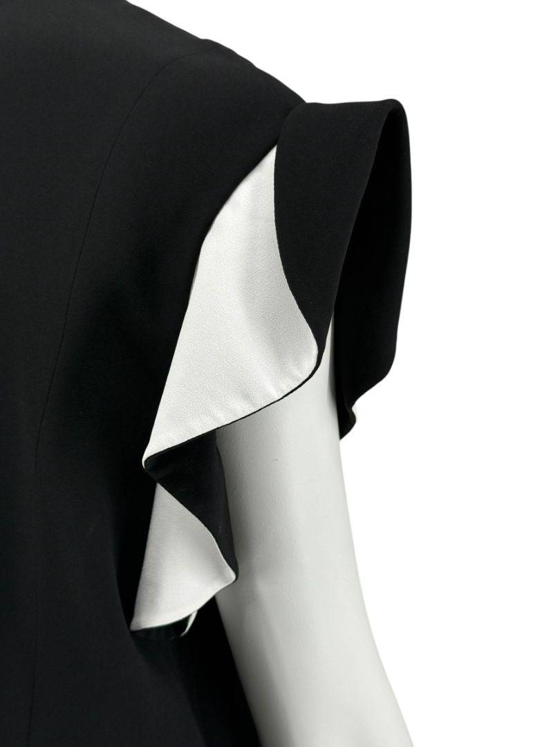Givenchy Black & White Ruffle Sleeve Shift Dress - Size FR 40