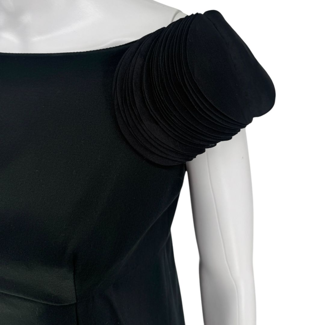 Valentino Black Sculpted Sleeve A-Line Dress – Size 4 (IT 40) – NWT