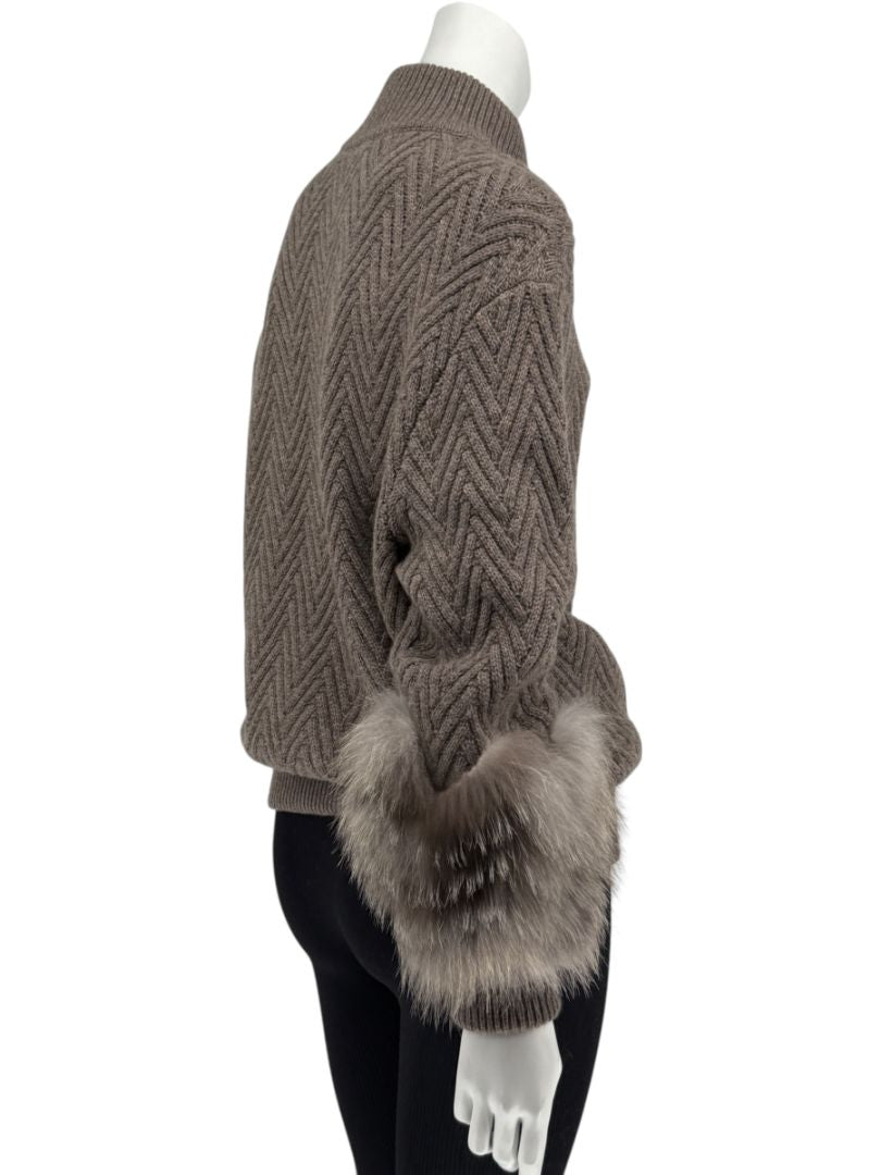 Agnona Taupe Chevron Cashmere Sweater with Fox Fur Cuffs – Size M