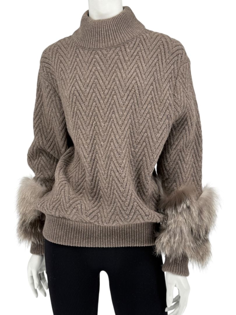 Agnona Taupe Chevron Cashmere Sweater with Fox Fur Cuffs – Size M
