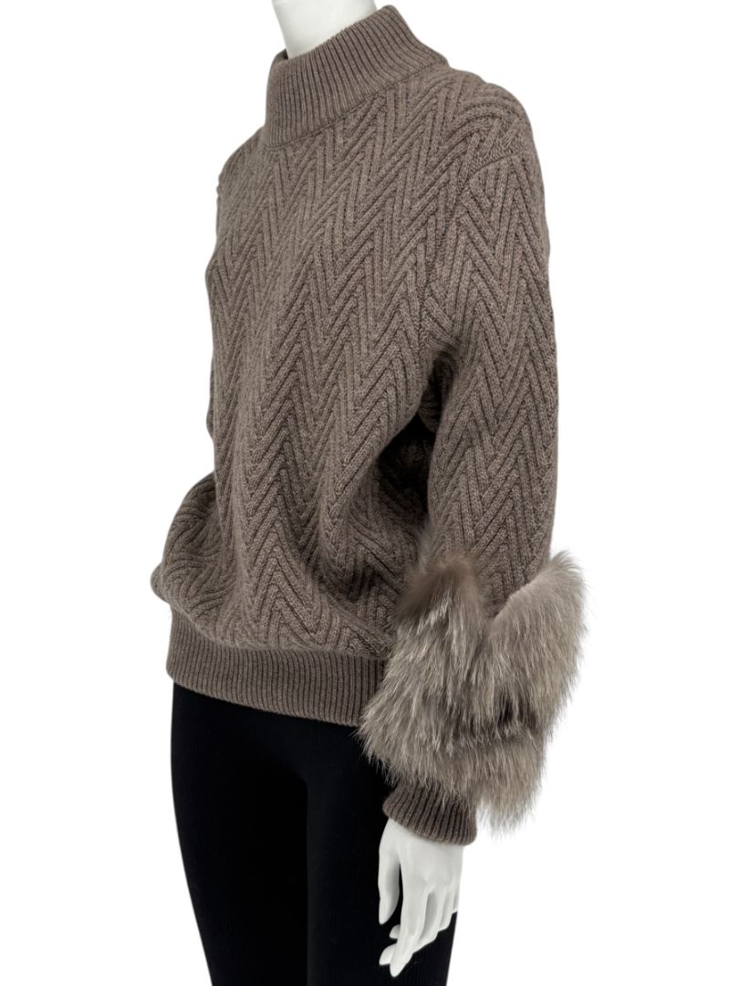 Agnona Taupe Chevron Cashmere Sweater with Fox Fur Cuffs – Size M