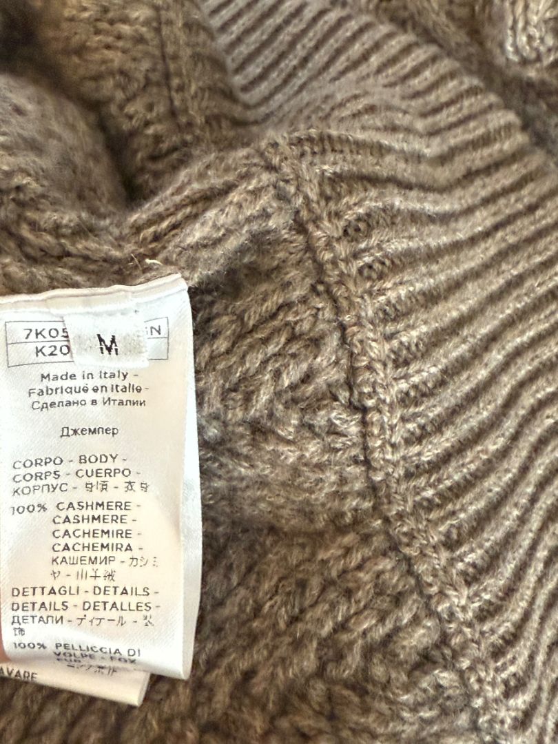 Agnona Taupe Chevron Cashmere Sweater with Fox Fur Cuffs – Size M