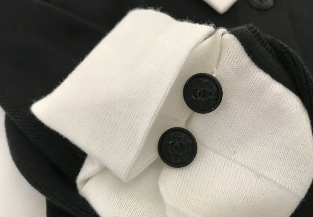 Chanel Sweater With Removable Bow - Size 42