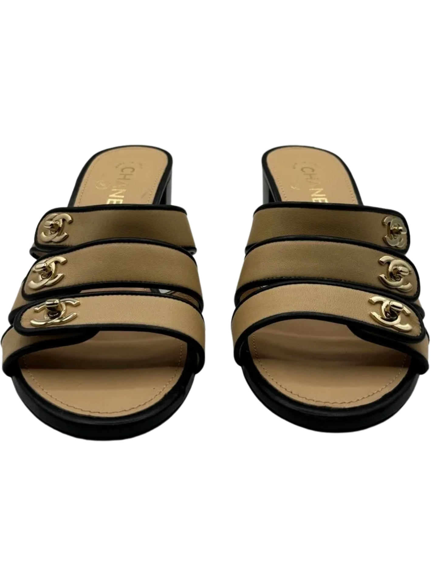 CHANEL CC Turn lock Leather Sandals