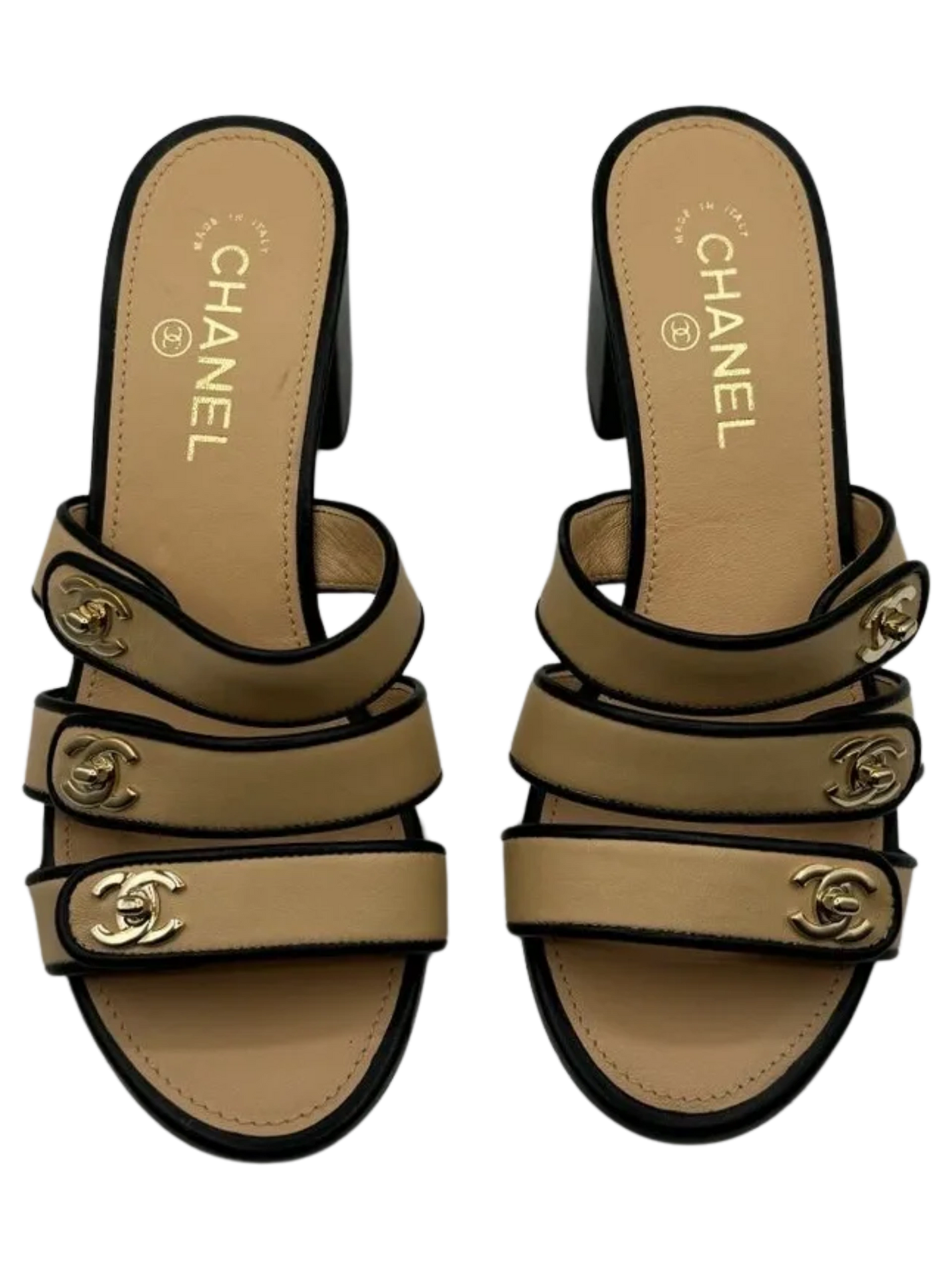 CHANEL CC Turn lock Leather Sandals