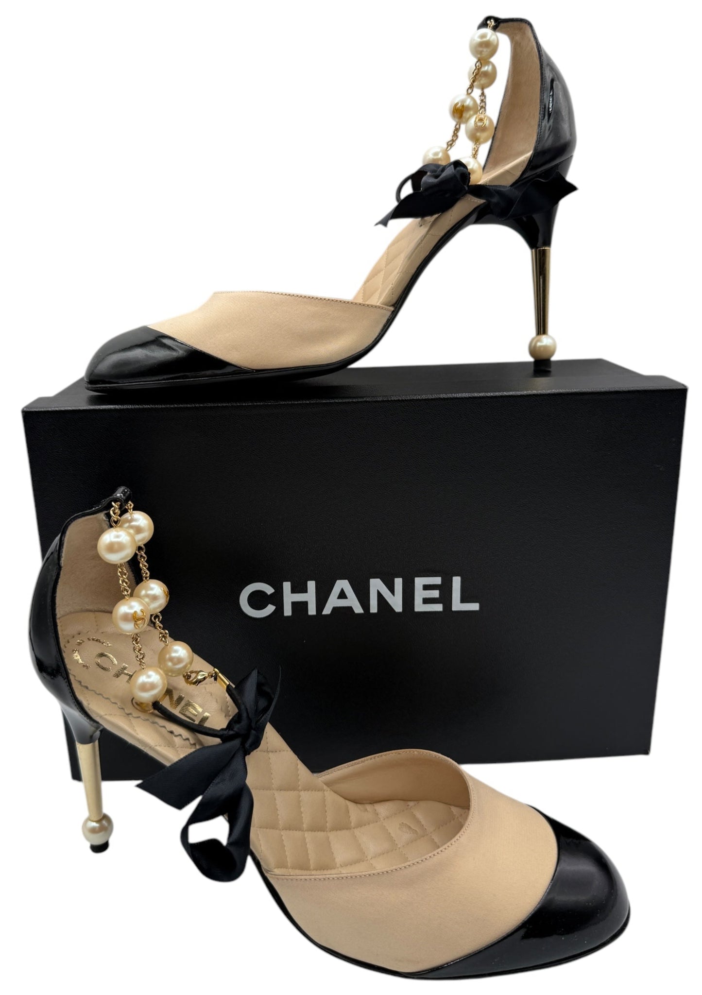 New Classic Chanel heels with pearls - Size 40