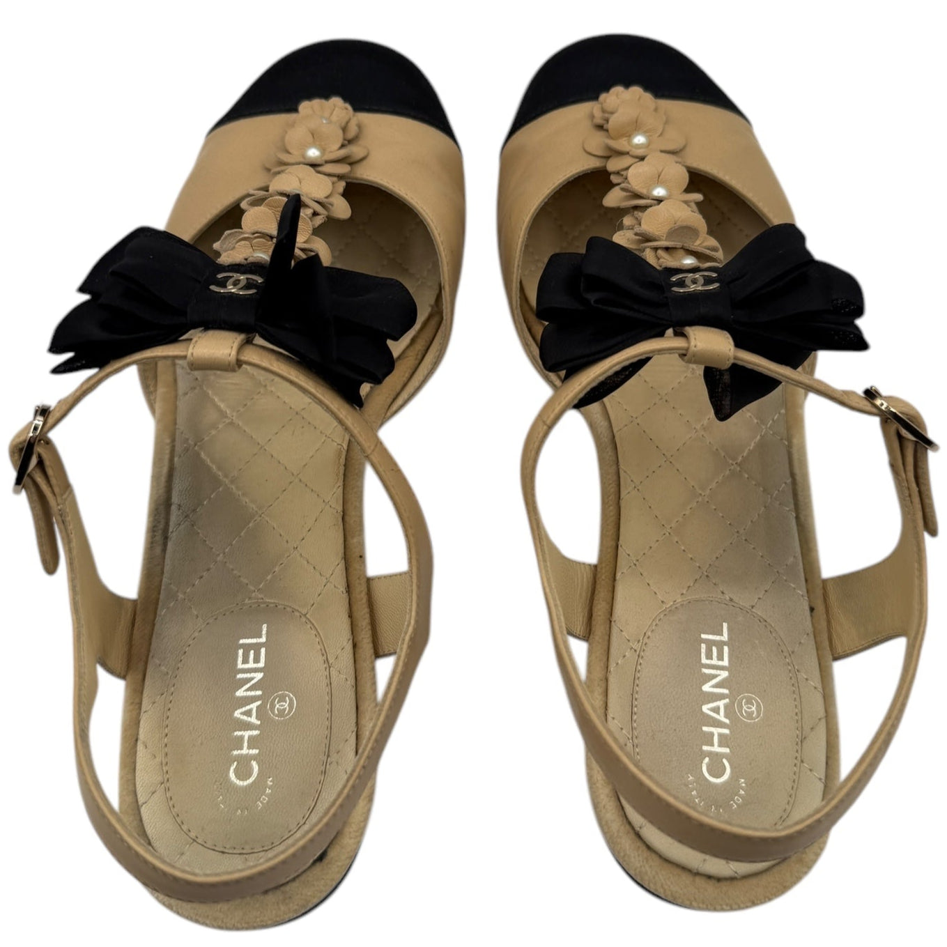 Chanel Beige/Black Leather Faux Pearl Embellished Camellia and CC Bow T-Strap Sandals - Size 40.5