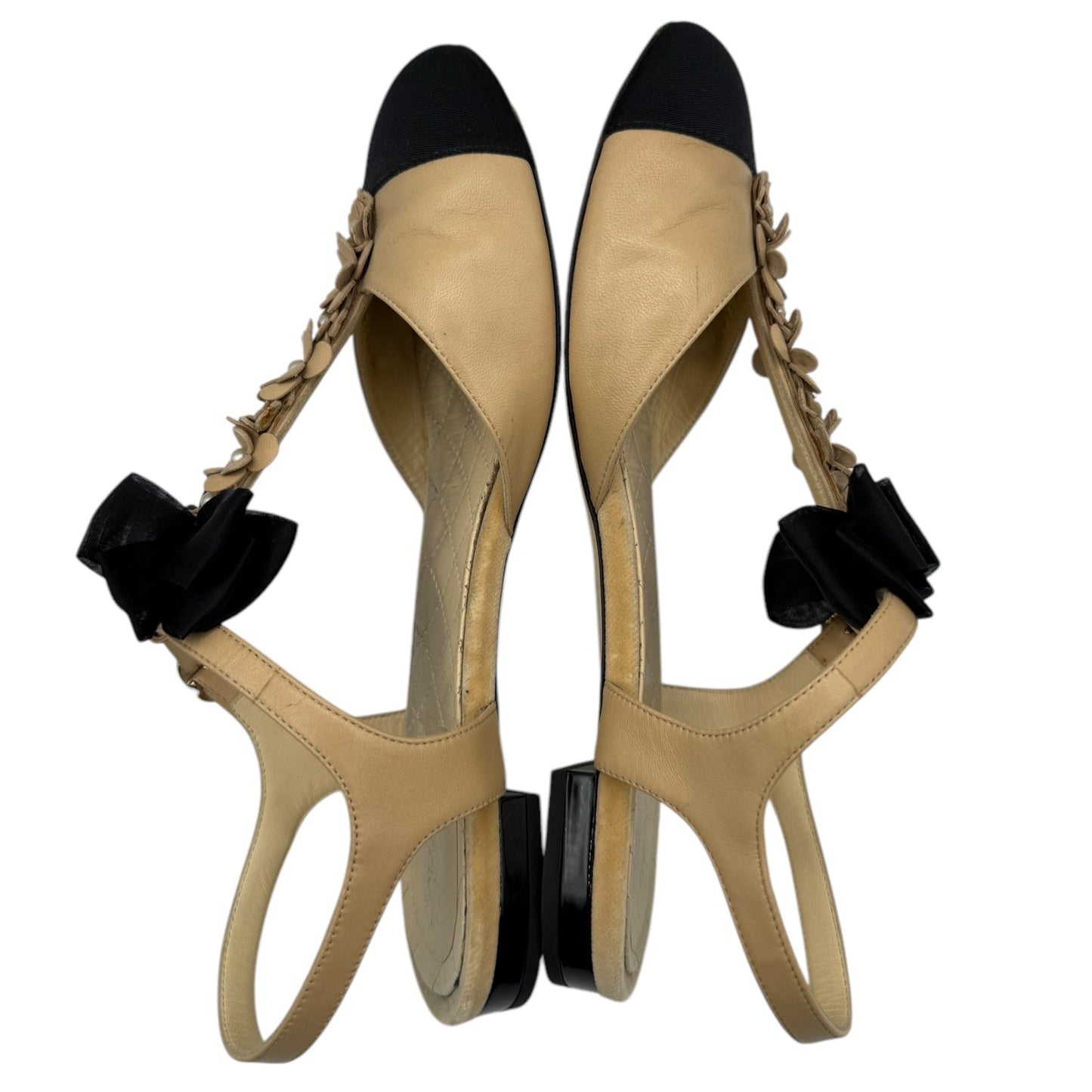 Chanel Beige/Black Leather Faux Pearl Embellished Camellia and CC Bow T-Strap Sandals - Size 40.5