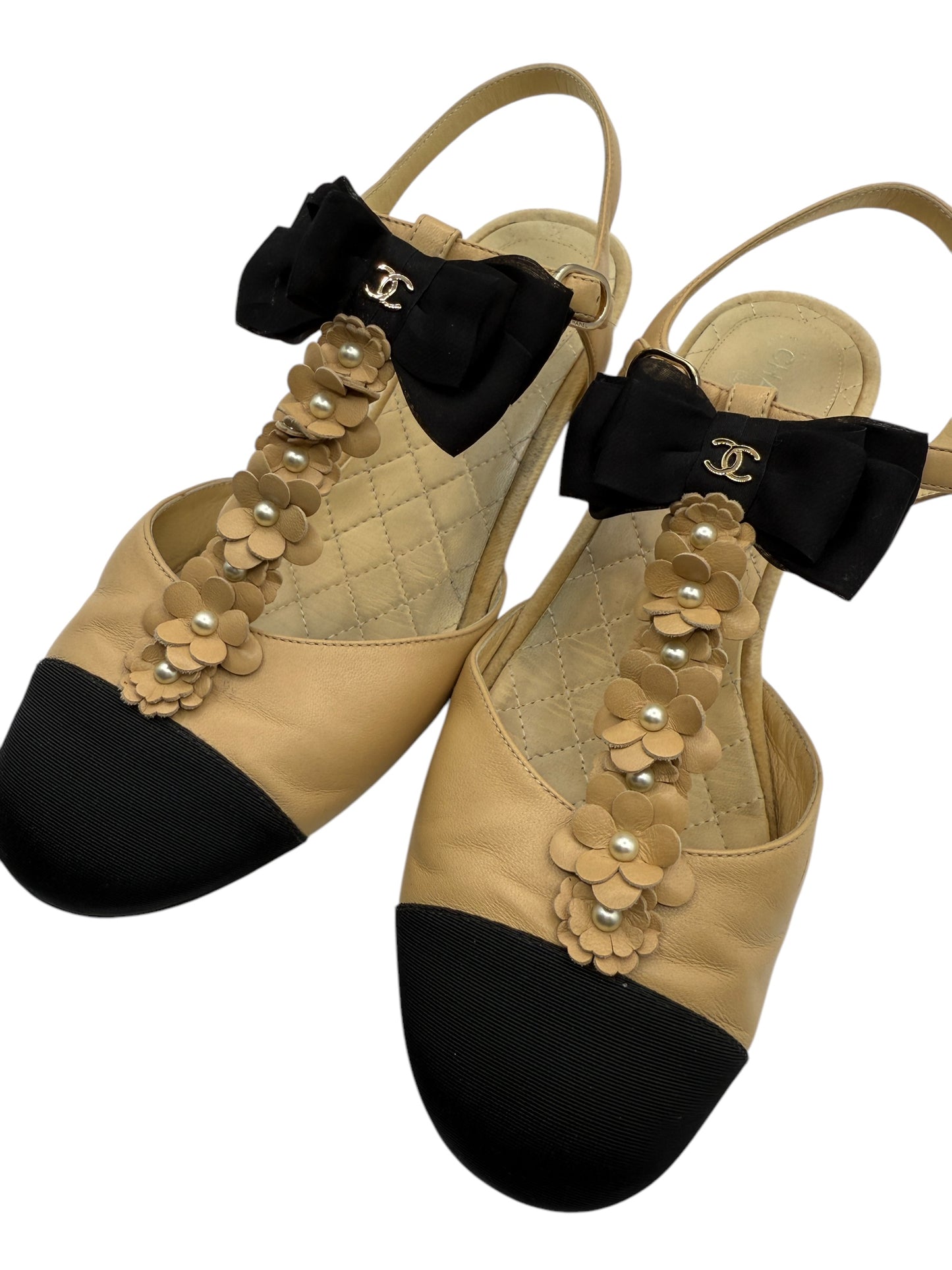 Chanel Beige/Black Leather Faux Pearl Embellished Camellia and CC Bow T-Strap Sandals - Size 40.5