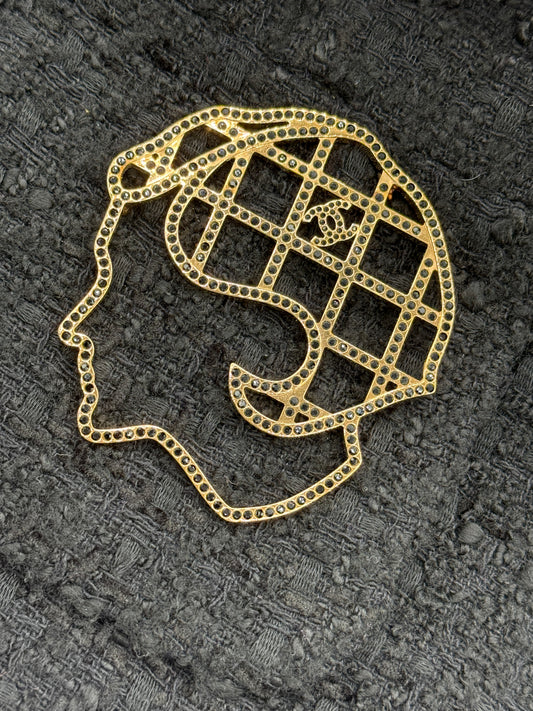 CHANEL 17A Mademoiselle Silhouette Large Strass Brooch in Light Gold Hardware