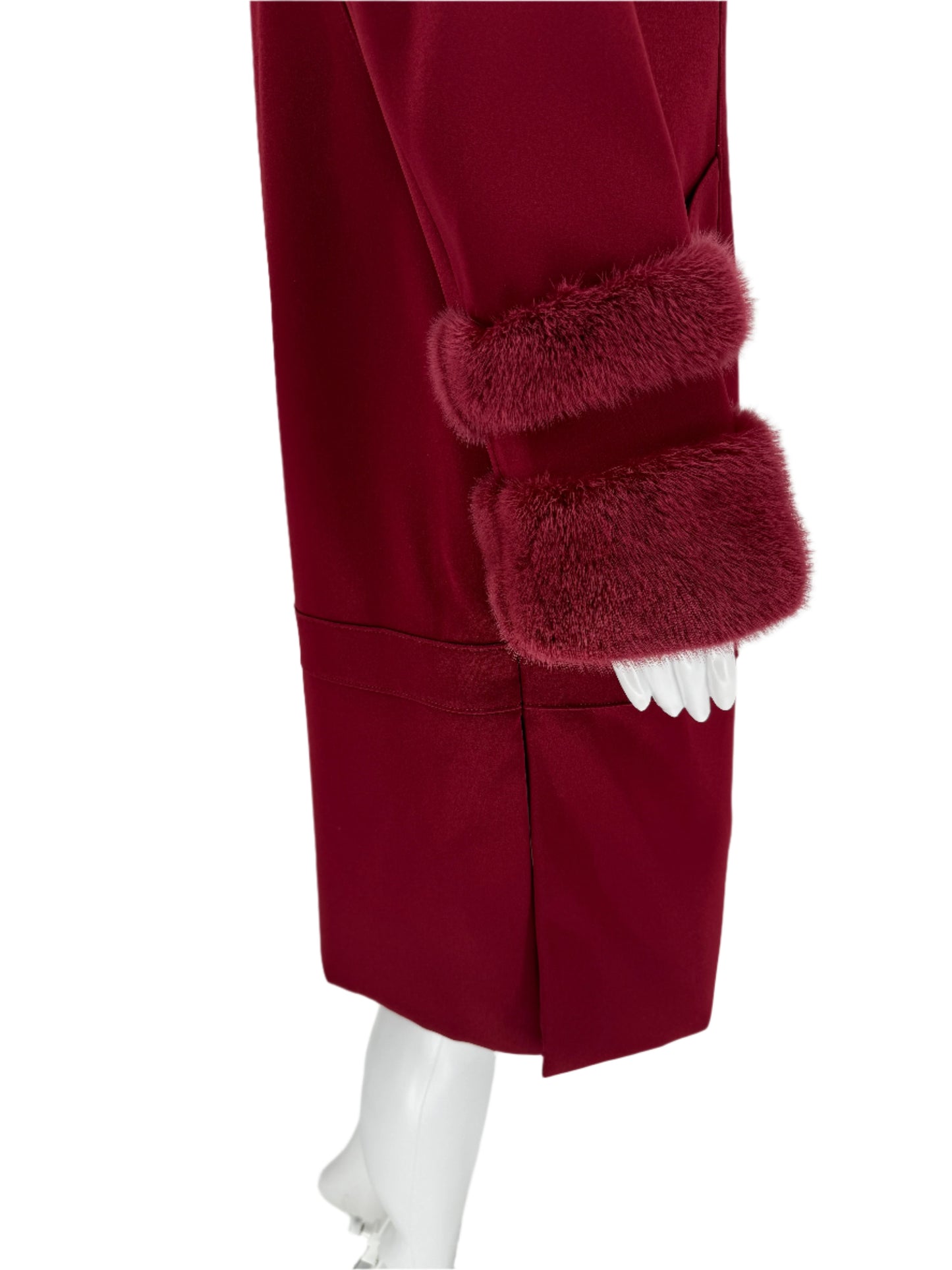 Pamella Roland Crimson/Dark Red Zippered Coat With Fur Collar and Cuffs. ¾ length Size 8/10