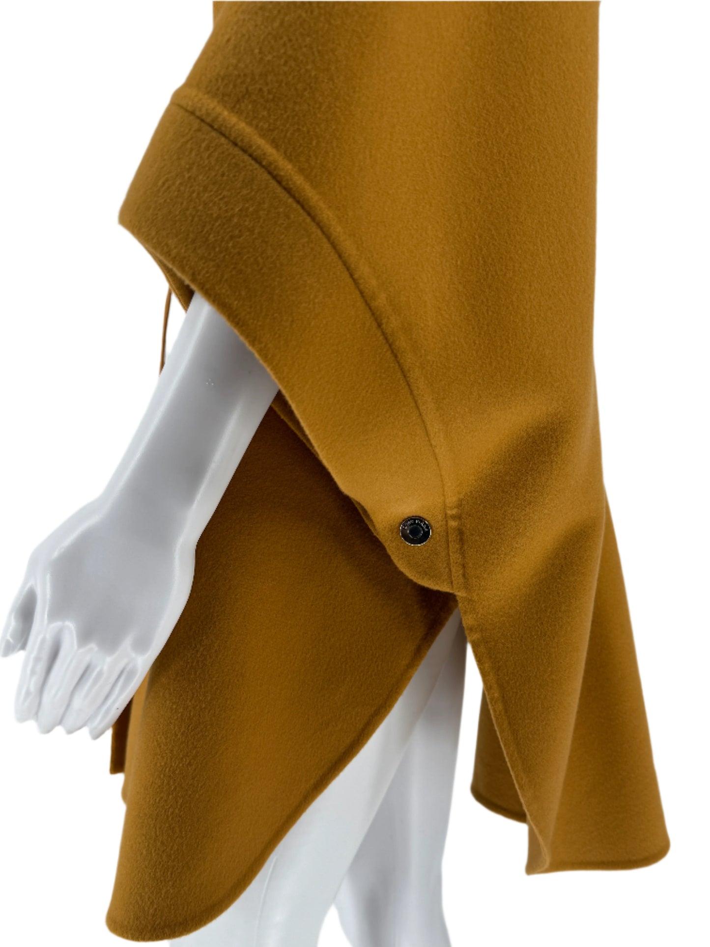 Loro Piana Salzburg Cape in Dark Yellow with matching leather. Poncho/Cape/Jacket - One Size