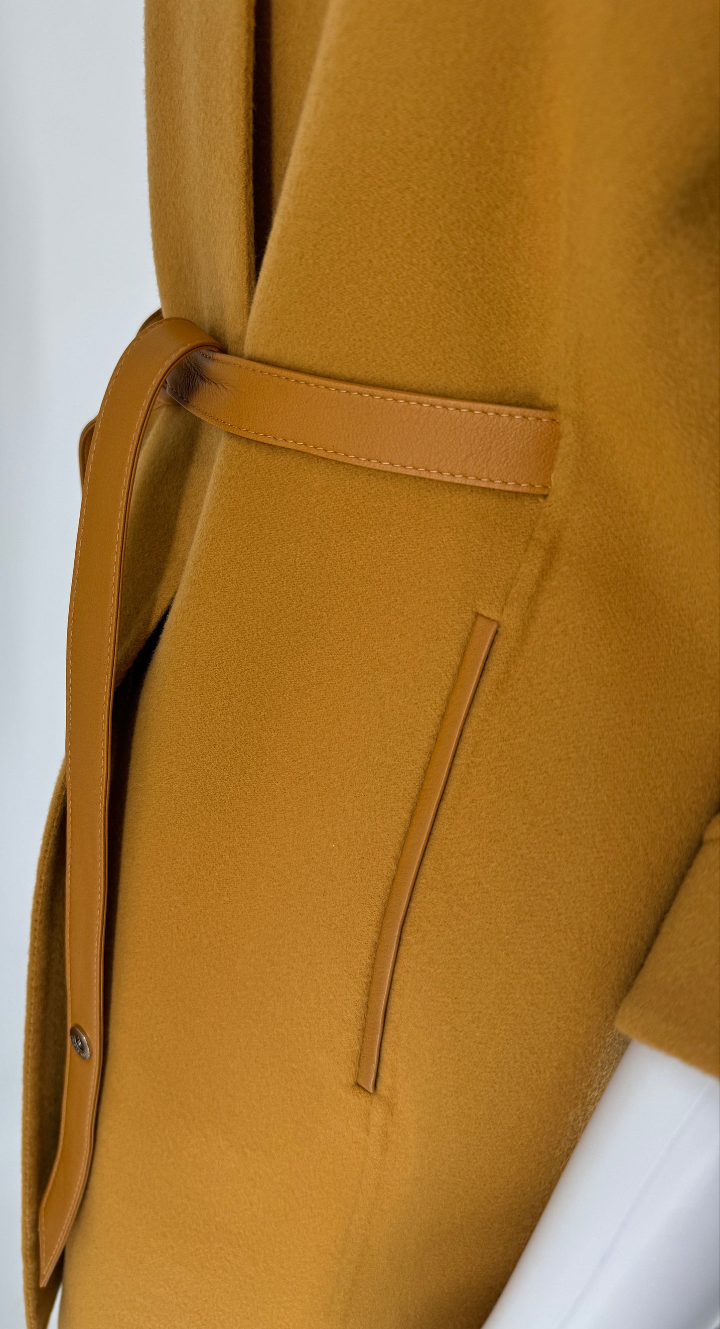 Loro Piana Salzburg Cape in Dark Yellow with matching leather. Poncho/Cape/Jacket - One Size