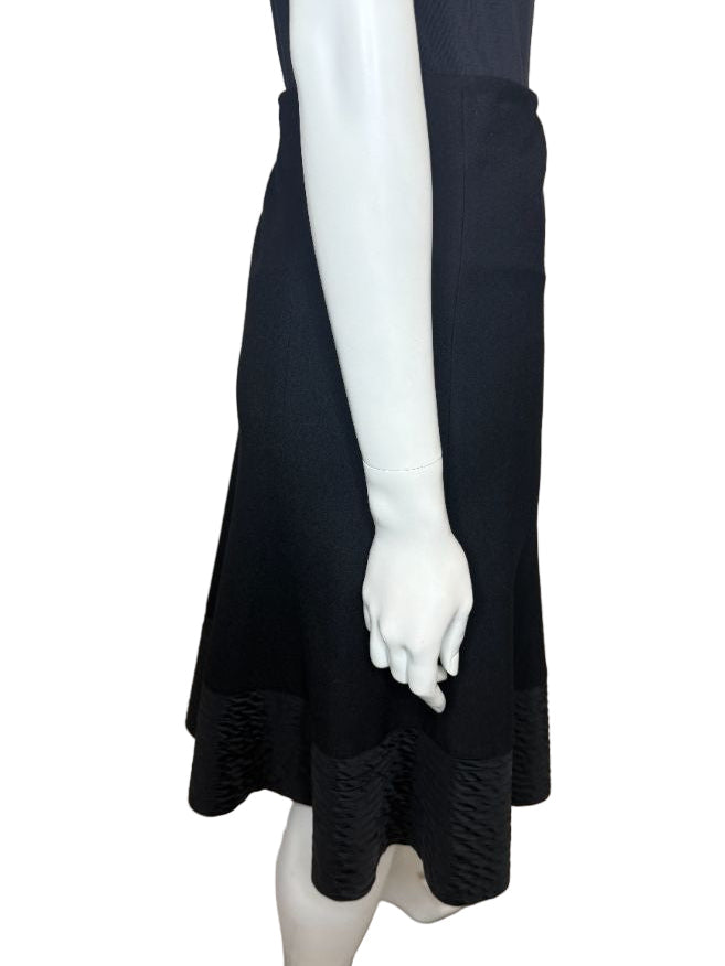 Akris Punto Black Wool A-Line Skirt with Textured Hem – Size 12