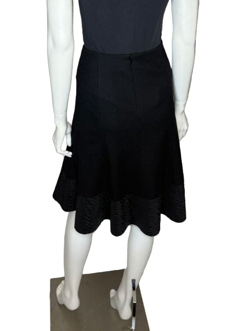 Akris Punto Black Wool A-Line Skirt with Textured Hem – Size 12