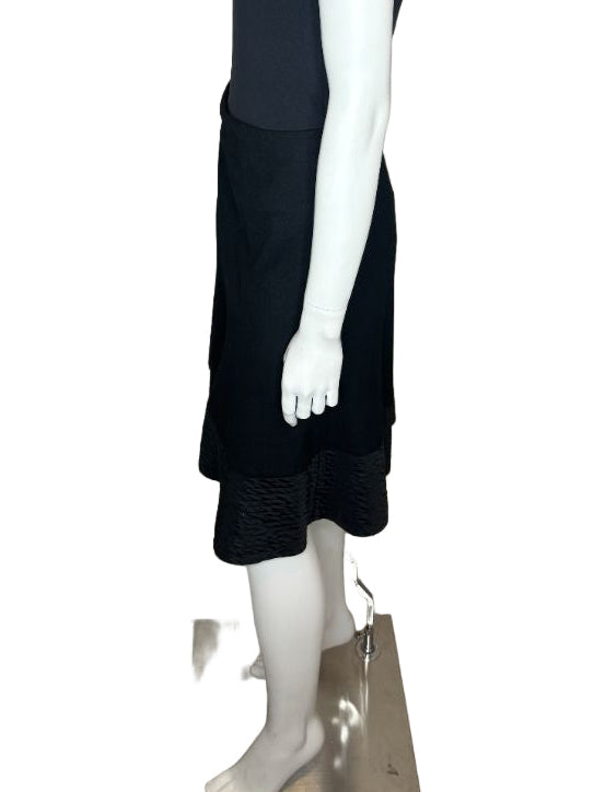 Akris Punto Black Wool A-Line Skirt with Textured Hem – Size 12