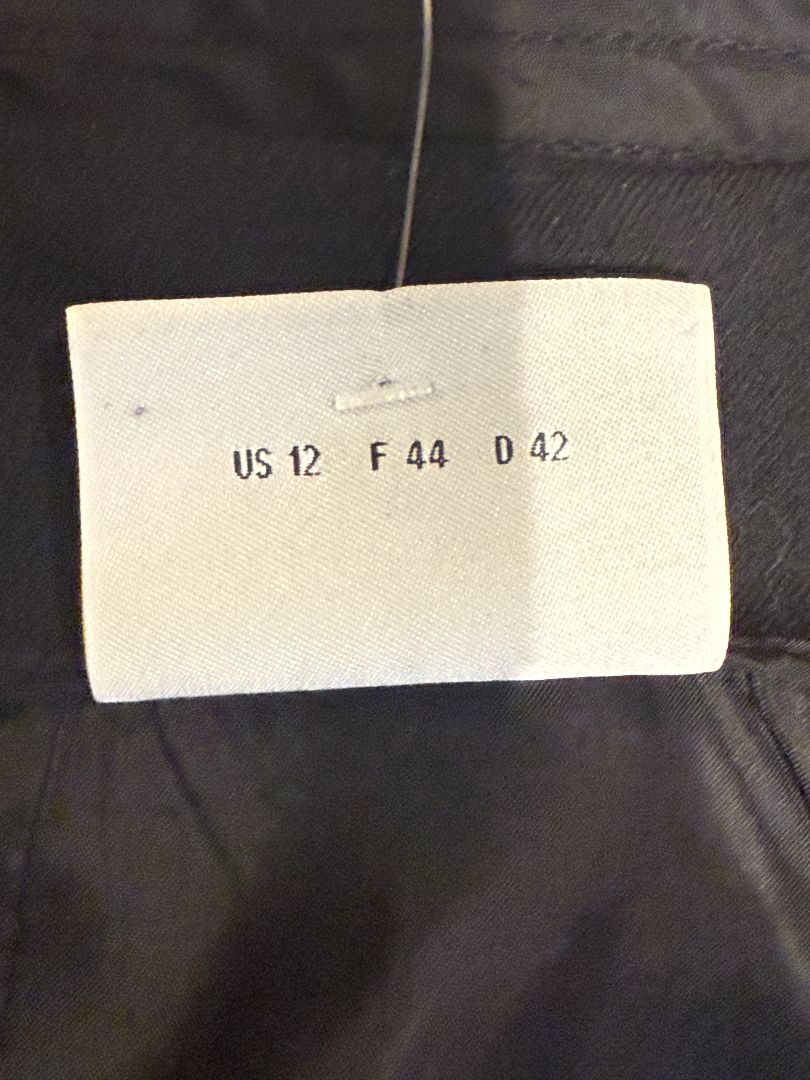 Akris Punto Black Wool A-Line Skirt with Textured Hem – Size 12