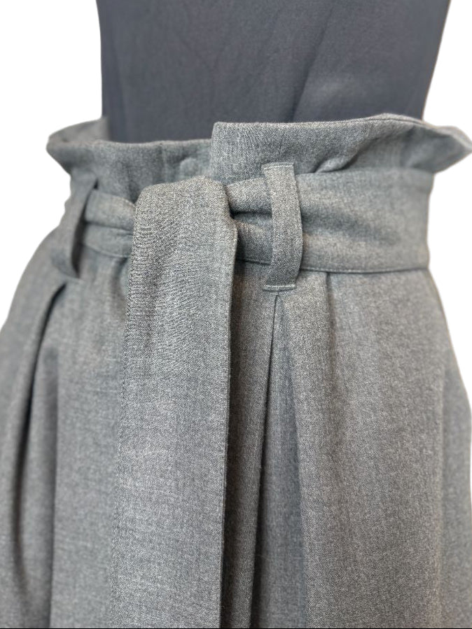 Armani Collezioni Gray Virgin Wool Paperbag Waist Wide-Leg Pants – Size 12