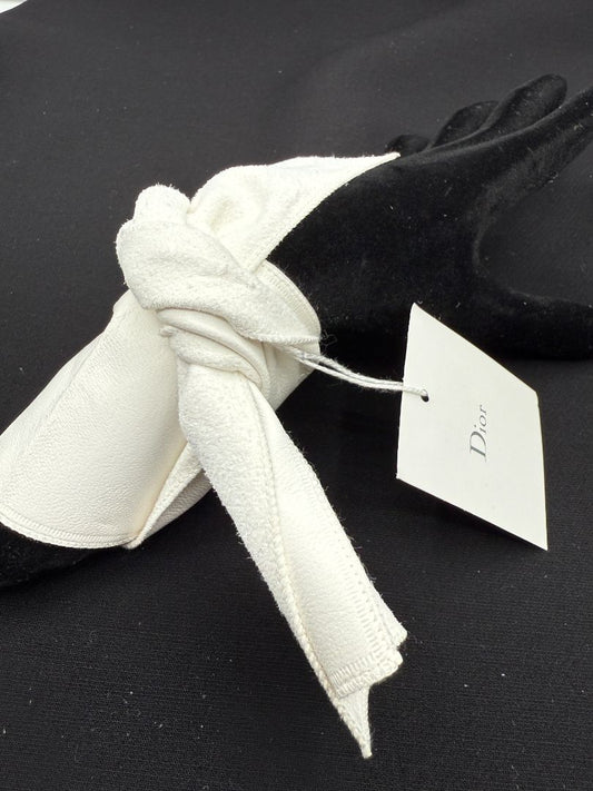 Dior White Leather Multi-Use Wrist Straps – Brand New with Tags