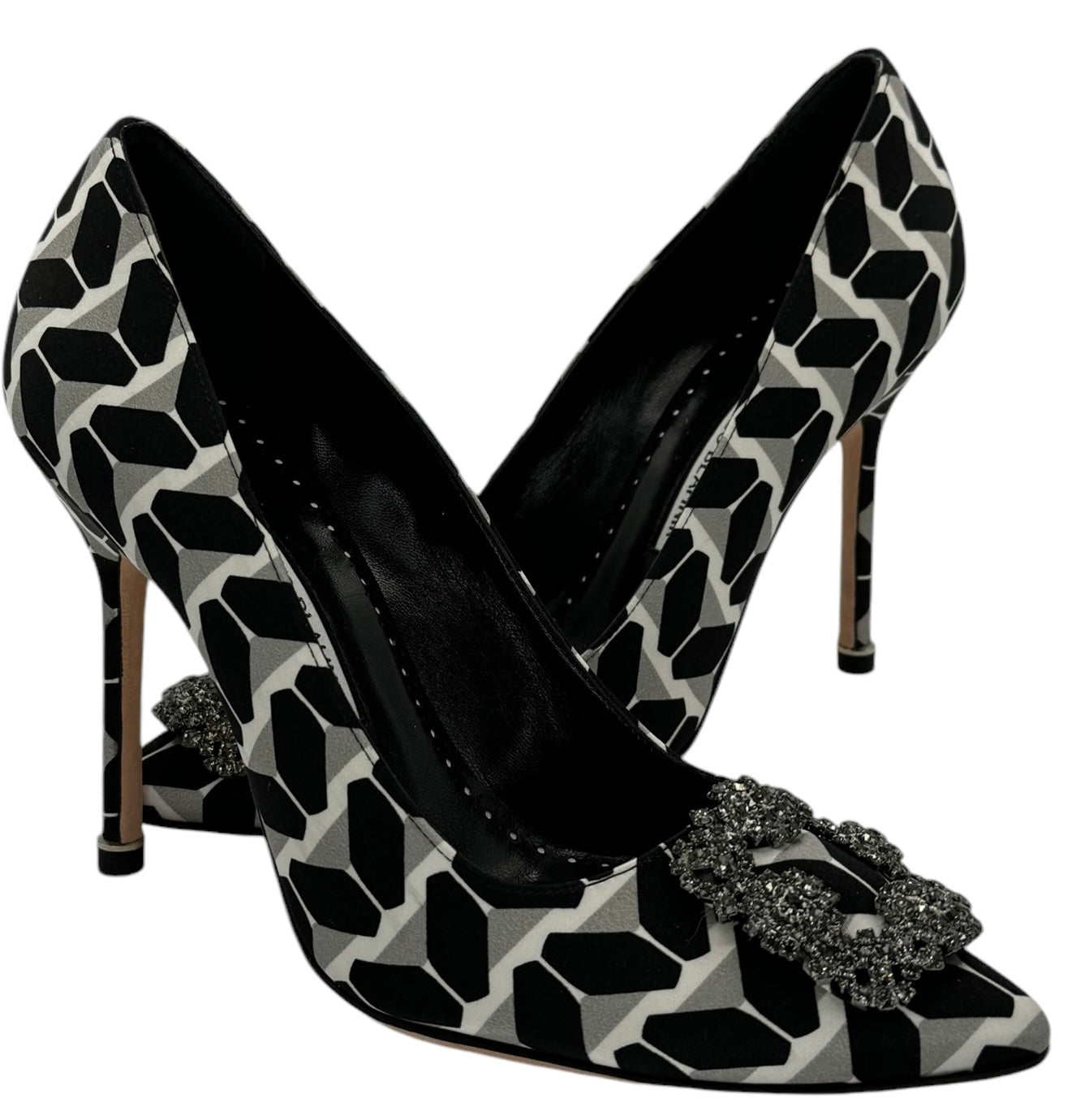 Manolo Blahnik "Hangisi" in Black/White geometric printed pumps - size EU 39