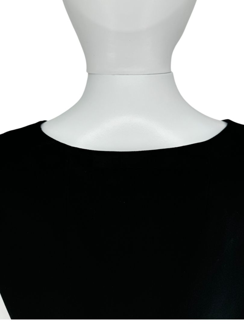 The Row Minimalist Sleeveless Knee-Length Dress