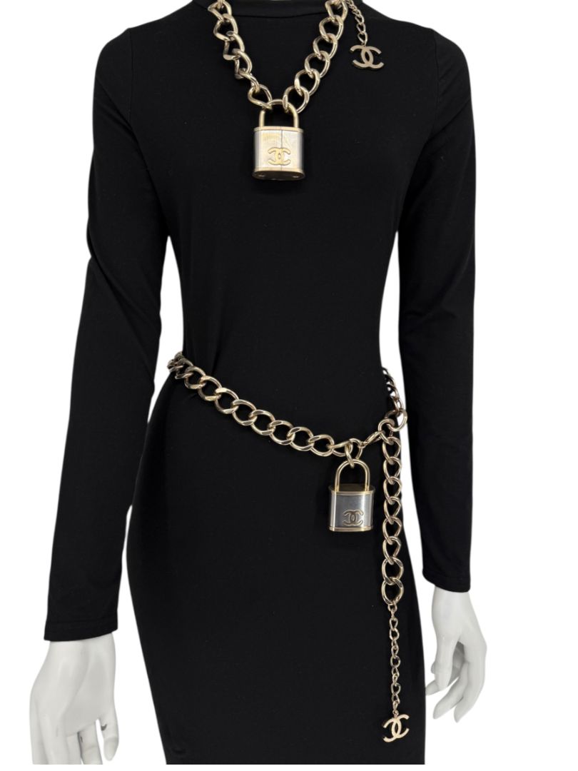 CHANEL Fall 2014 Oversized Padlock Chain-Link Belt