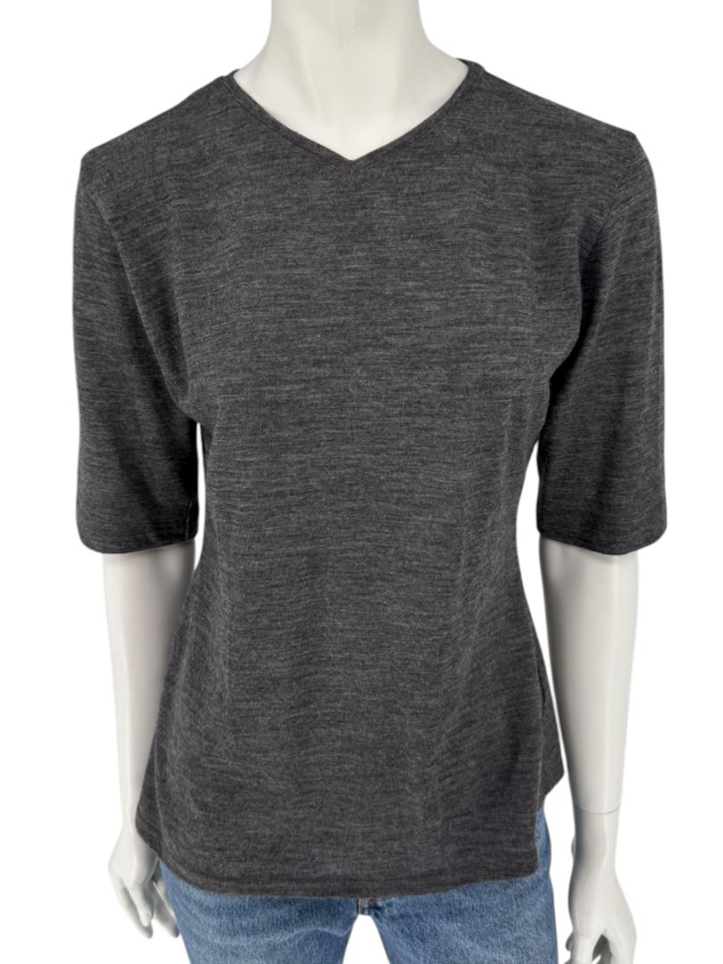 René Lezard Charcoal Gray V-Neck Knit Top – Large