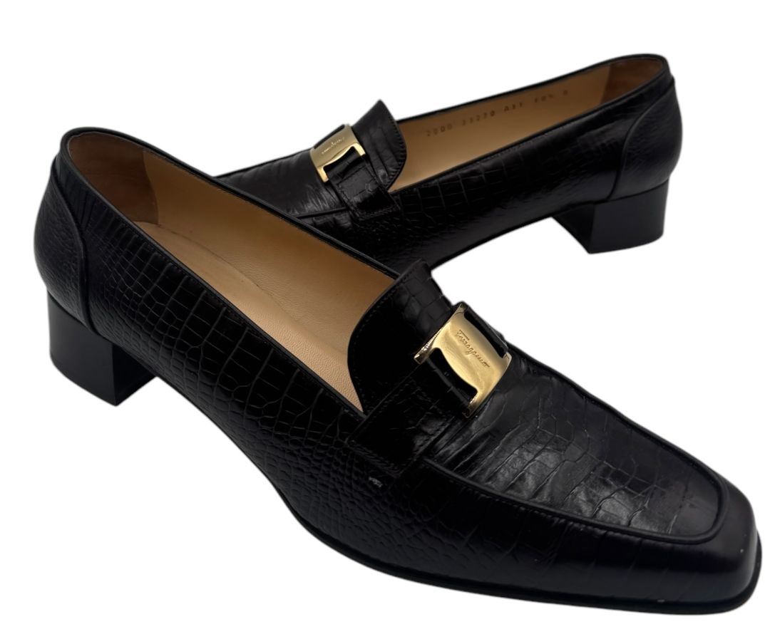 Salvatore Ferragamo Black Croc-Embossed Leather Loafers with Gold Gancini – Size 8.5 B (Made in Italy)
