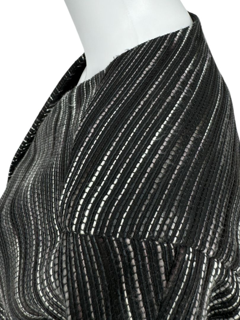 Pamella Roland Black Metallic Striped Open Jacket – Large