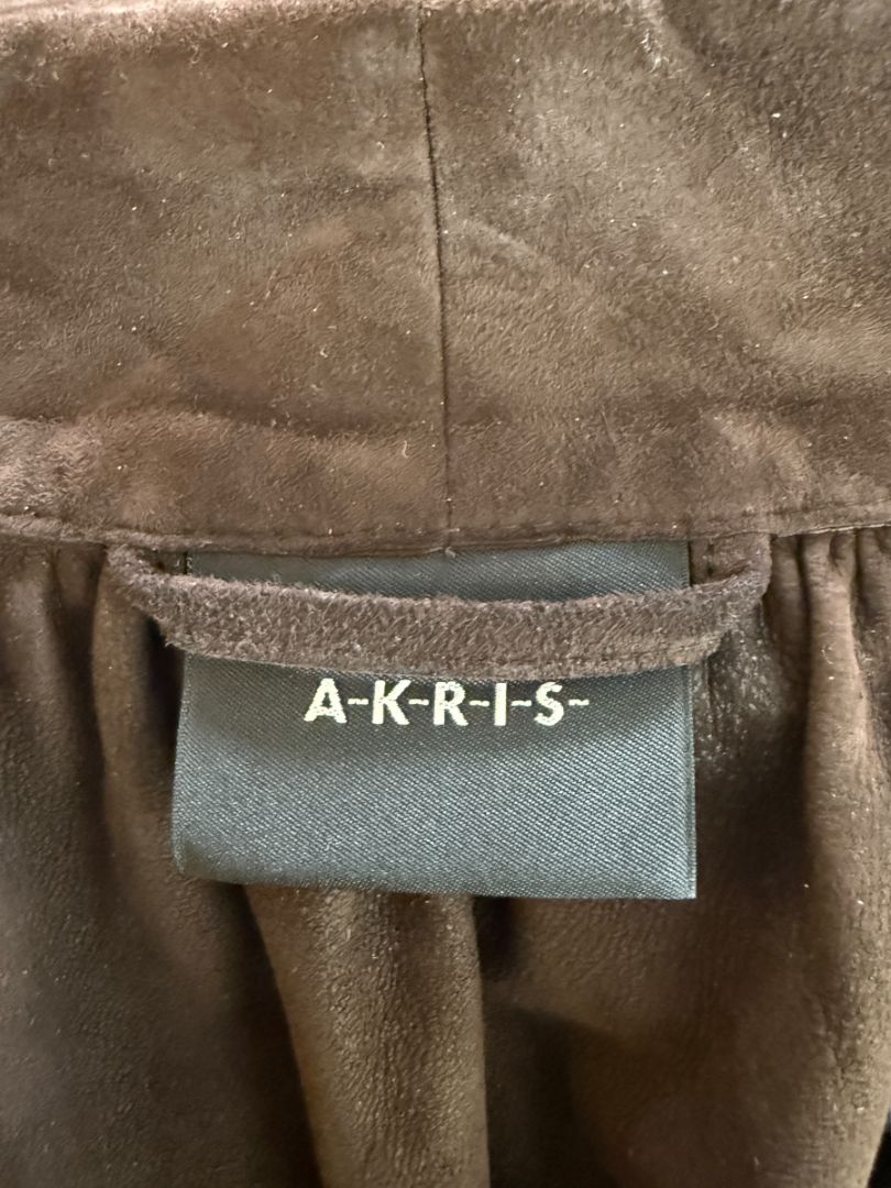 Akris Chocolate Brown Suede Cape Jacket – Size 12