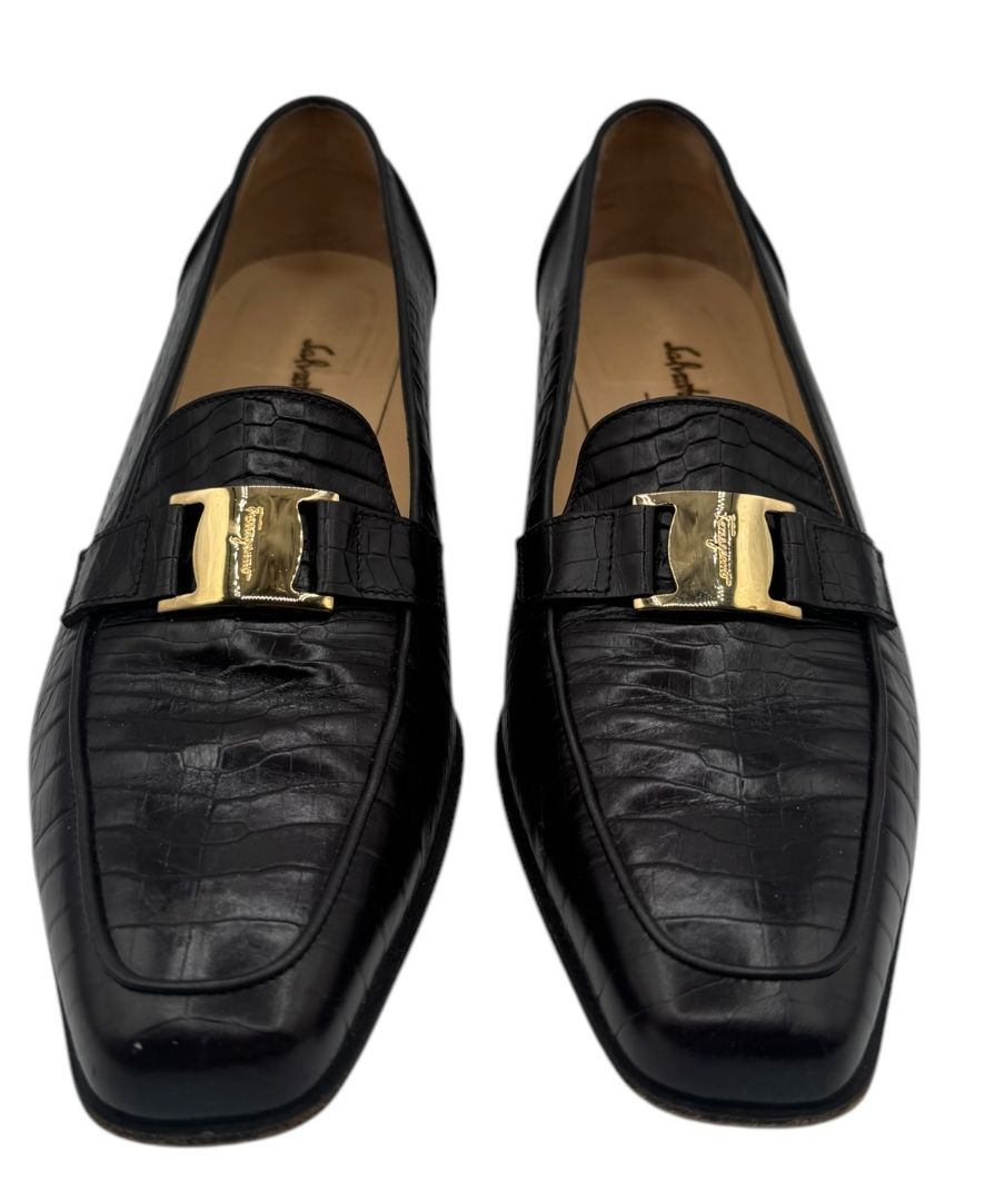 Salvatore Ferragamo Black Croc-Embossed Leather Loafers with Gold Gancini – Size 8.5 B (Made in Italy)