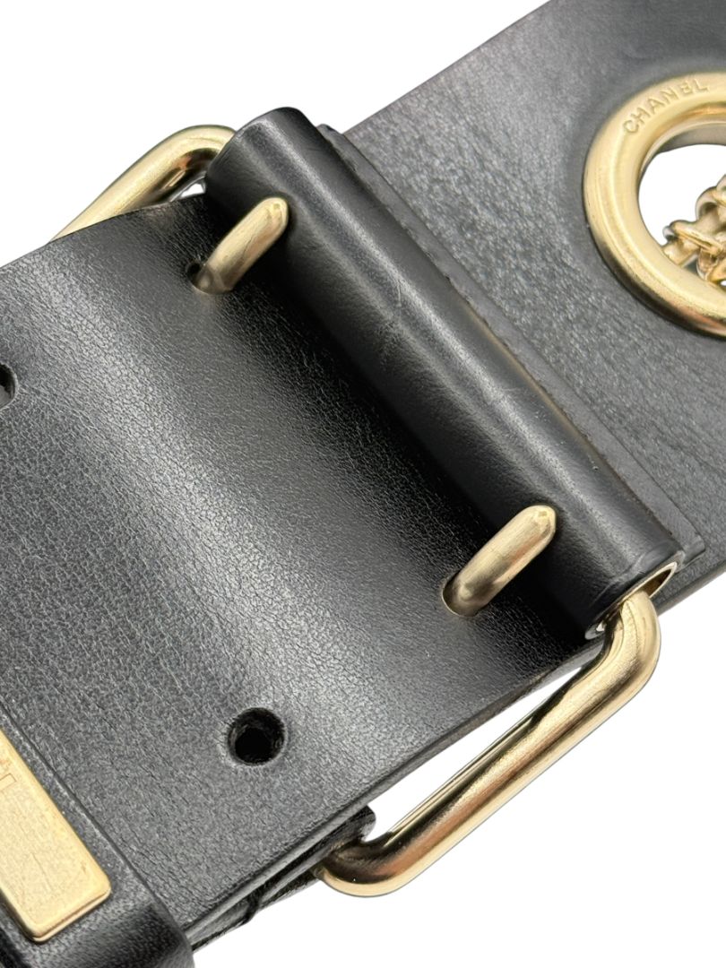 Chanel Spring 2008 Black Leather Gold Chain Accent Belt – Size 90/36