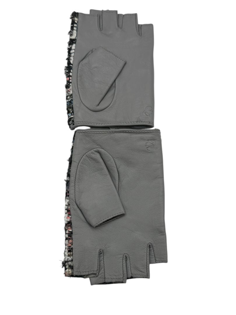 Karl Lagerfeld Gray Leather & Tweed Cutoff Gloves – Size S/M
