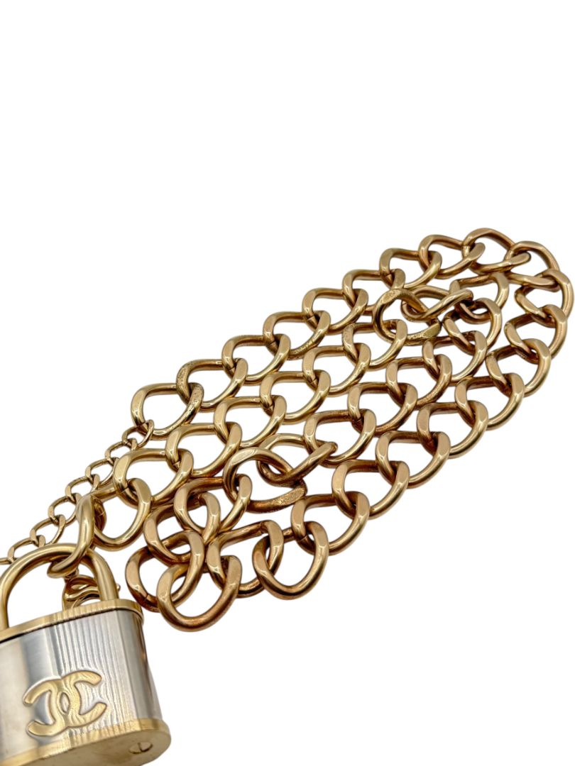 CHANEL Fall 2014 Oversized Padlock Chain-Link Belt