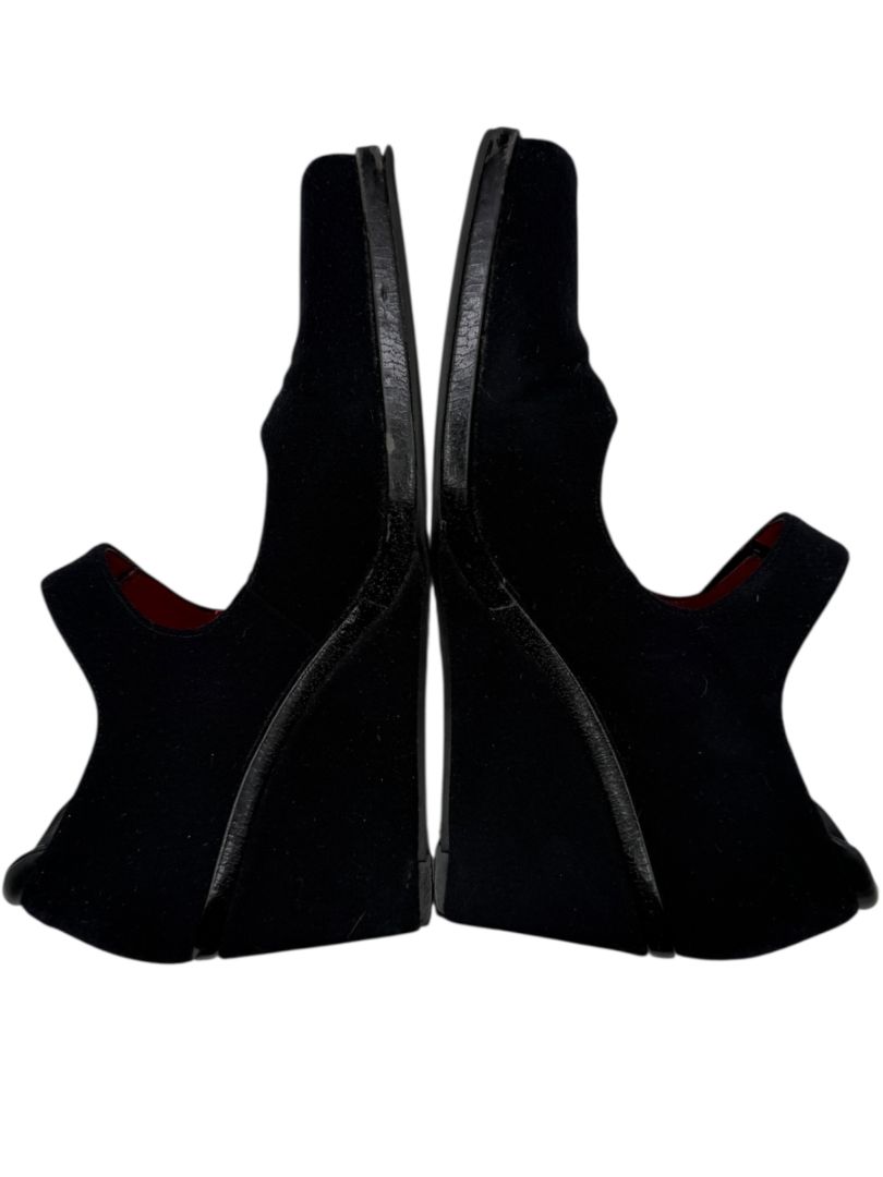 Donald J Pliner Black Stretch Fabric Mary Jane Wedge Shoes – Size 9.5