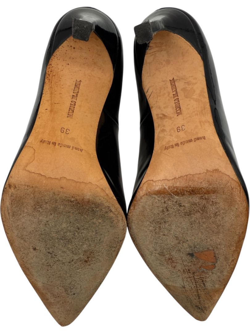 Manolo Blahnik Black Patent Leather Classic Pumps – Size 39
