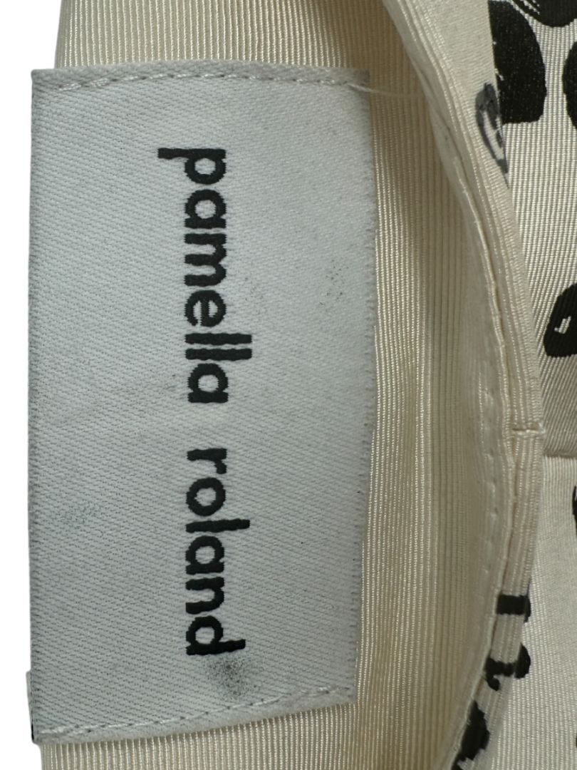 Pamella Roland Black & White Abstract Dot Jacquard Coat – Large