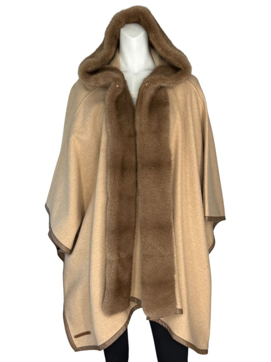 NWT Agnona Camel Cashmere Cape with Fur Trim & Hood – One Size