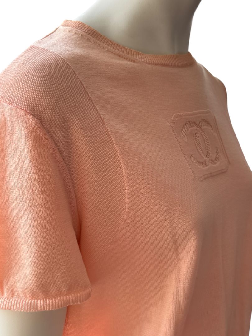 Chanel Peach Knit Logo Tee – Size FR 42 (US 8/10)