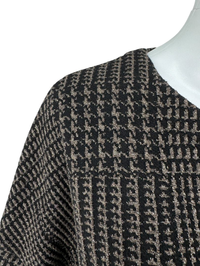 Akris Punto Textured Houndstooth Two-Piece Set – Medium