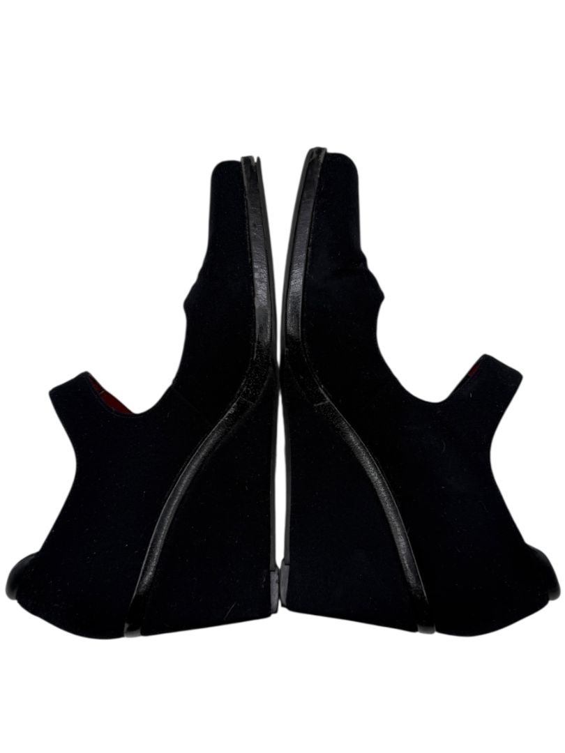 Donald J Pliner Black Stretch Fabric Mary Jane Wedge Shoes – Size 9.5